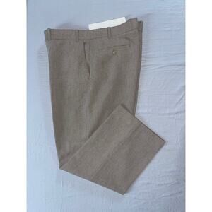 Levi's Vintage Flat Front Easy Care Action Slacks. Heather Beige, Actual 42X28.